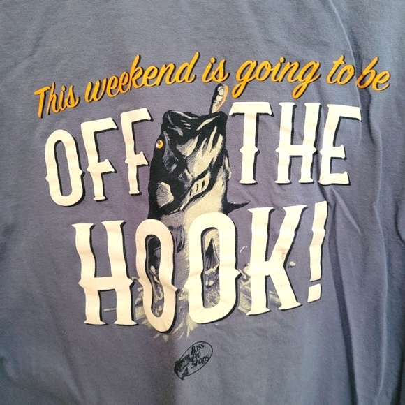 Bass Pro Shops "Off the hook" t shirt - Picture 1 of 7